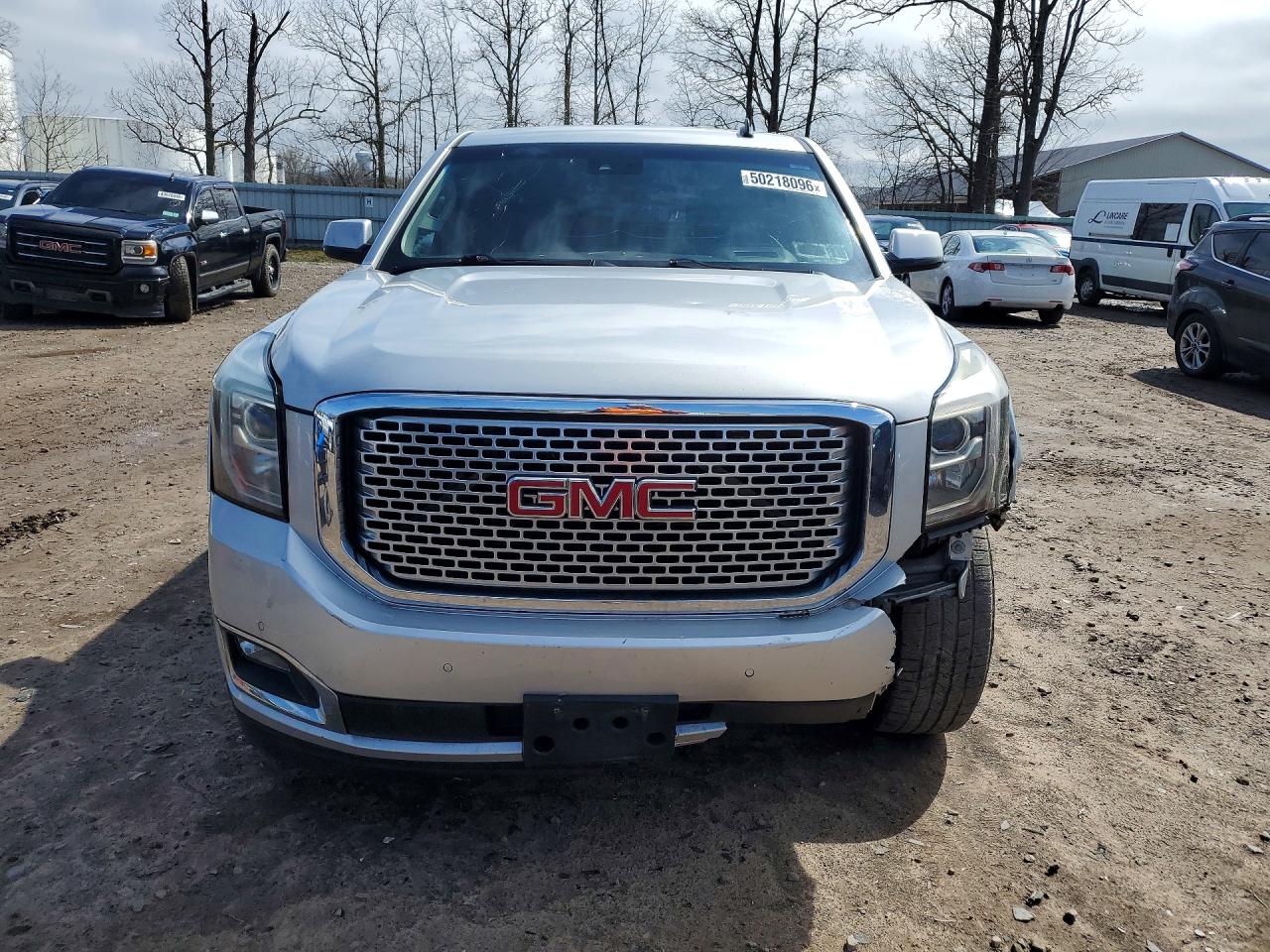 2015 GMC YUKON