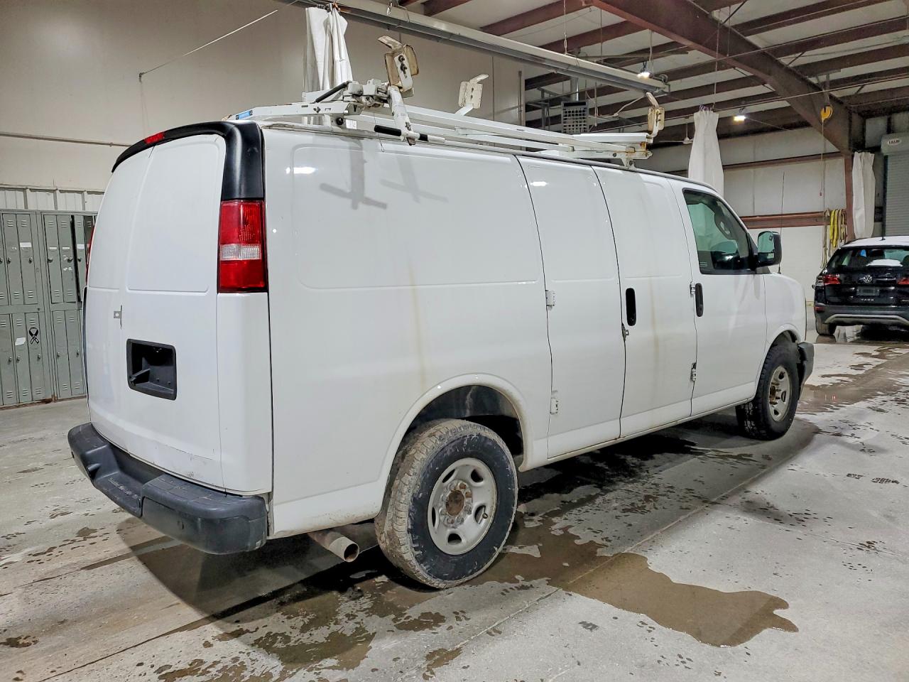 2017 CHEVROLET EXPRESS