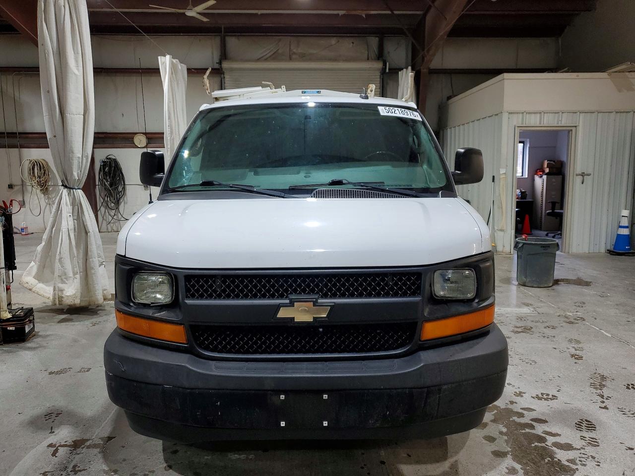 2017 CHEVROLET EXPRESS