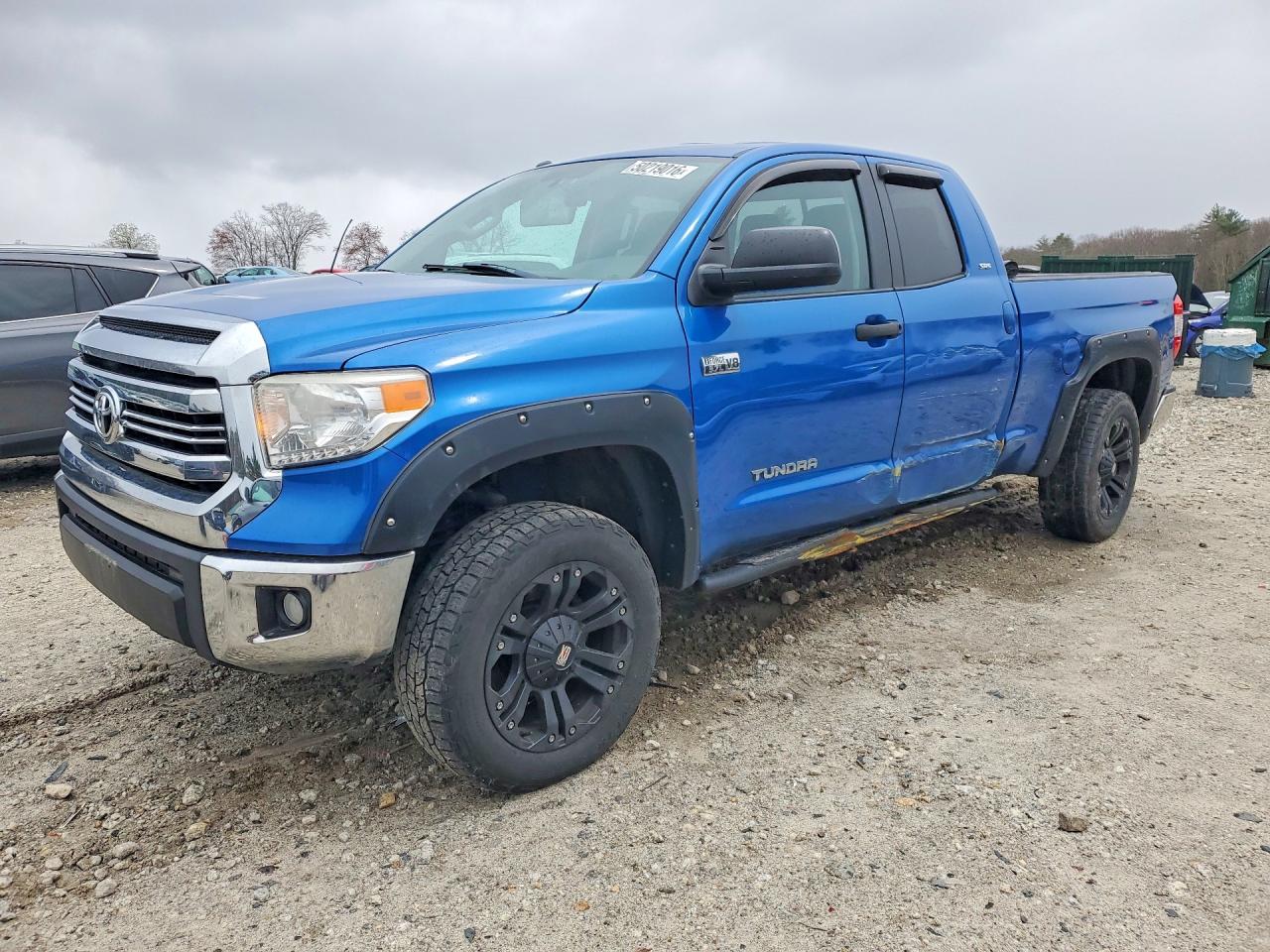 2016 TOYOTA TUNDRA