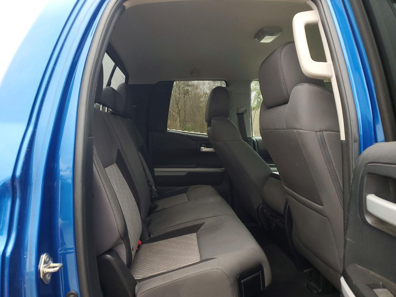 2016 TOYOTA TUNDRA