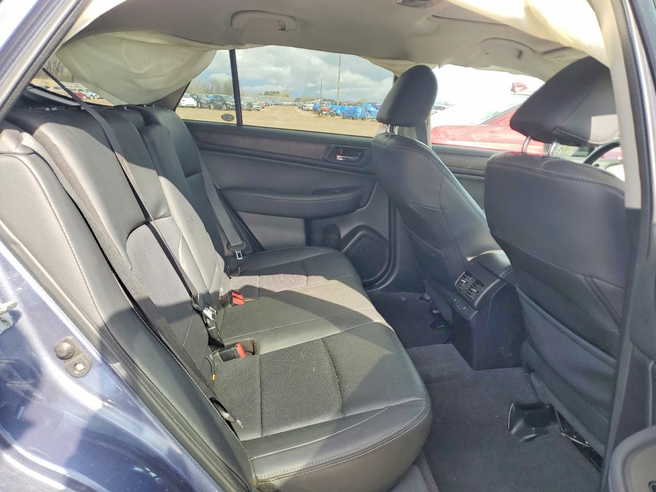 2016 SUBARU OUTBACK