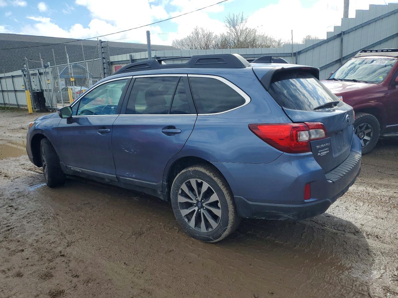 2016 SUBARU OUTBACK