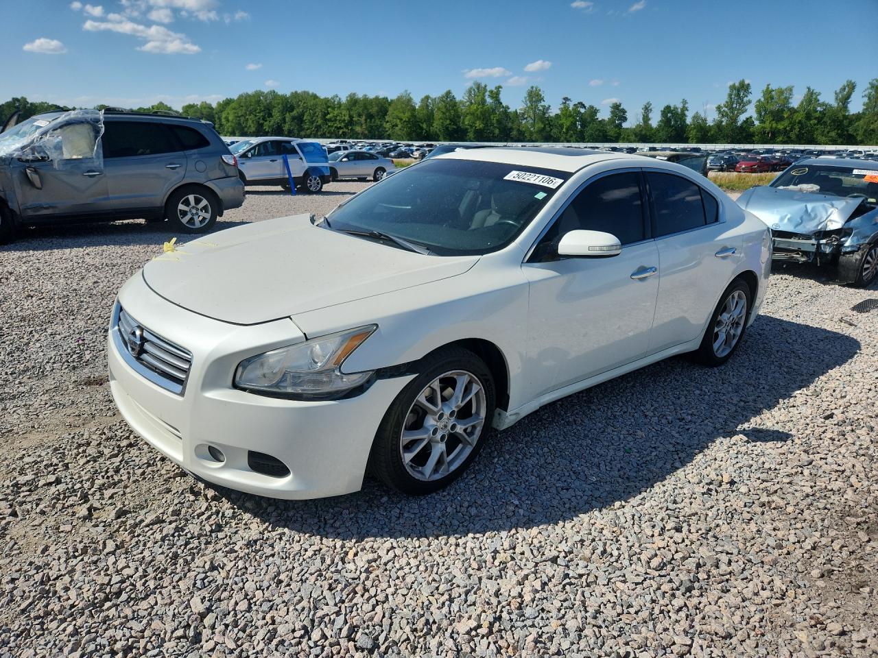 2014 NISSAN MAXIMA