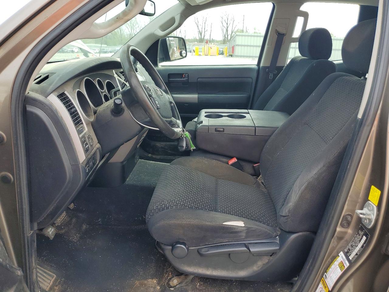 2010 TOYOTA TUNDRA