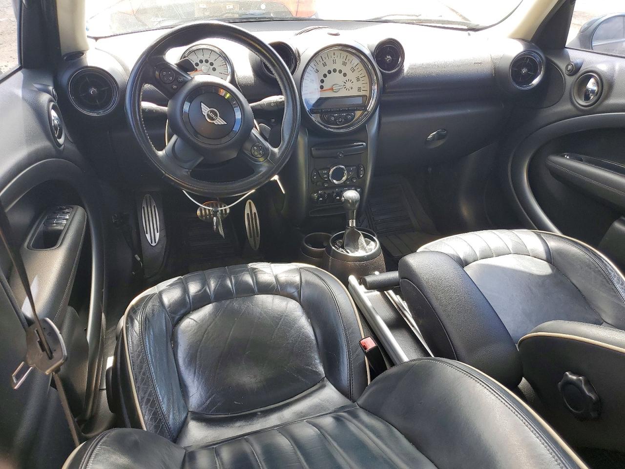 2013 MINI COOPER