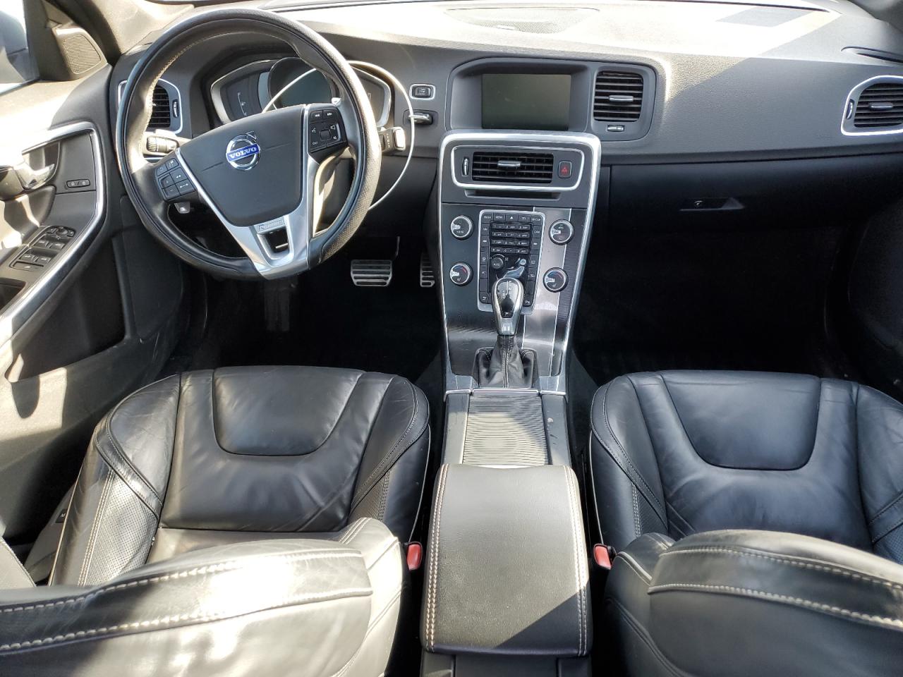 2014 VOLVO S60