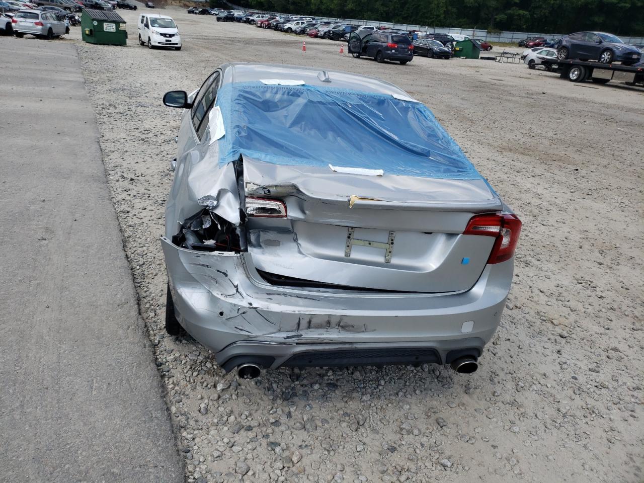 2014 VOLVO S60