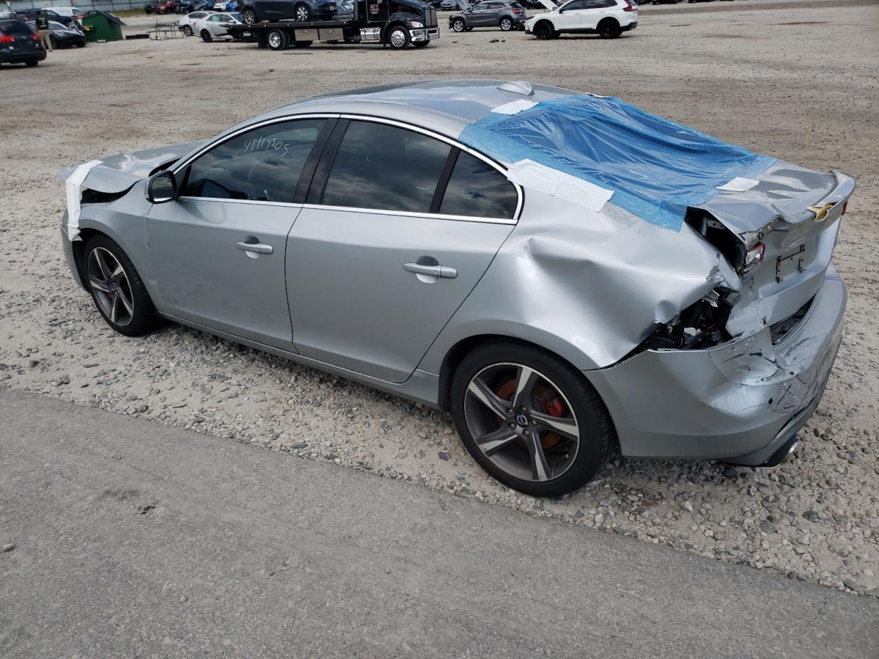 2014 VOLVO S60