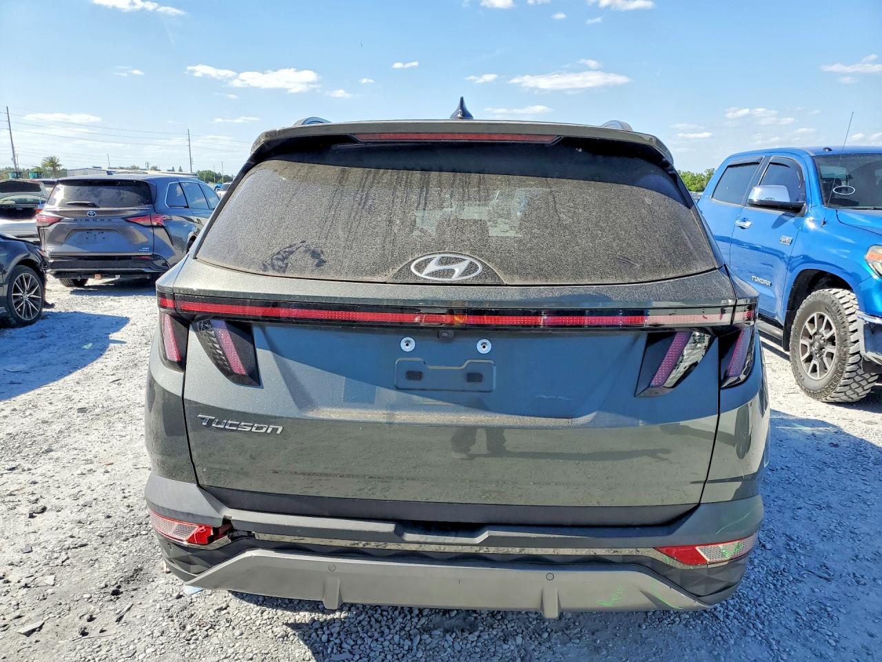 2022 HYUNDAI TUCSON
