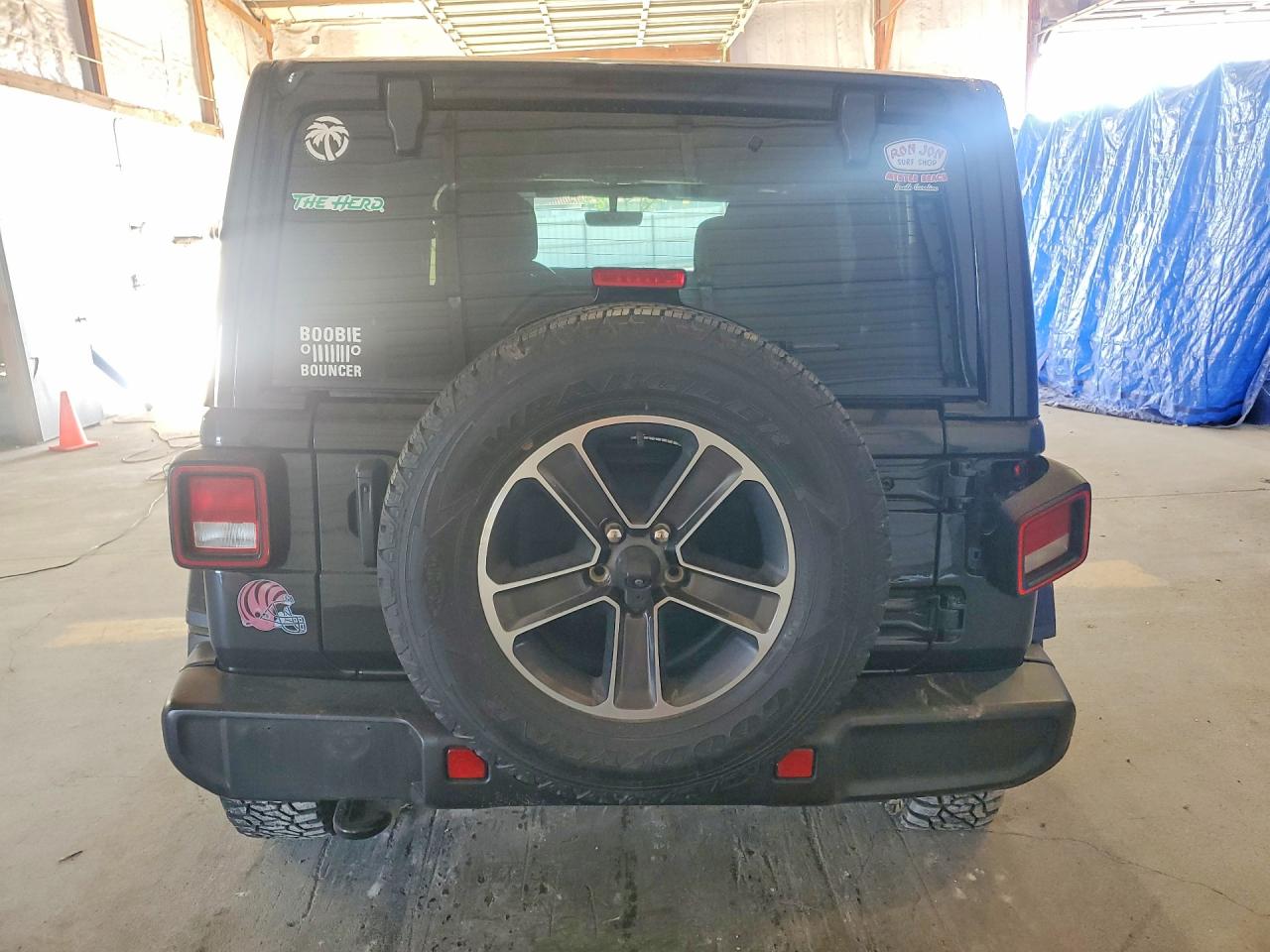 2023 JEEP WRANGLER