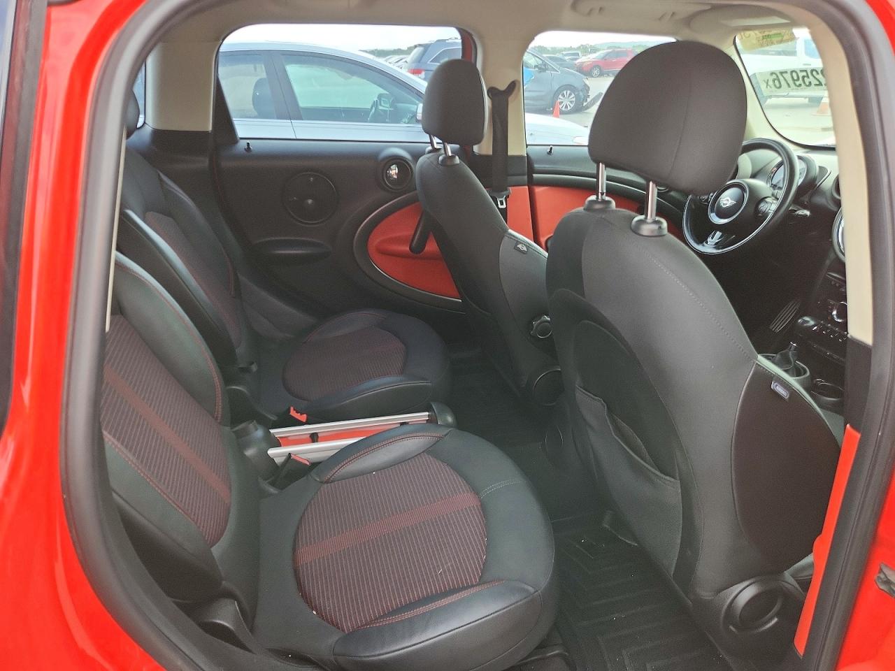 2012 MINI COOPER