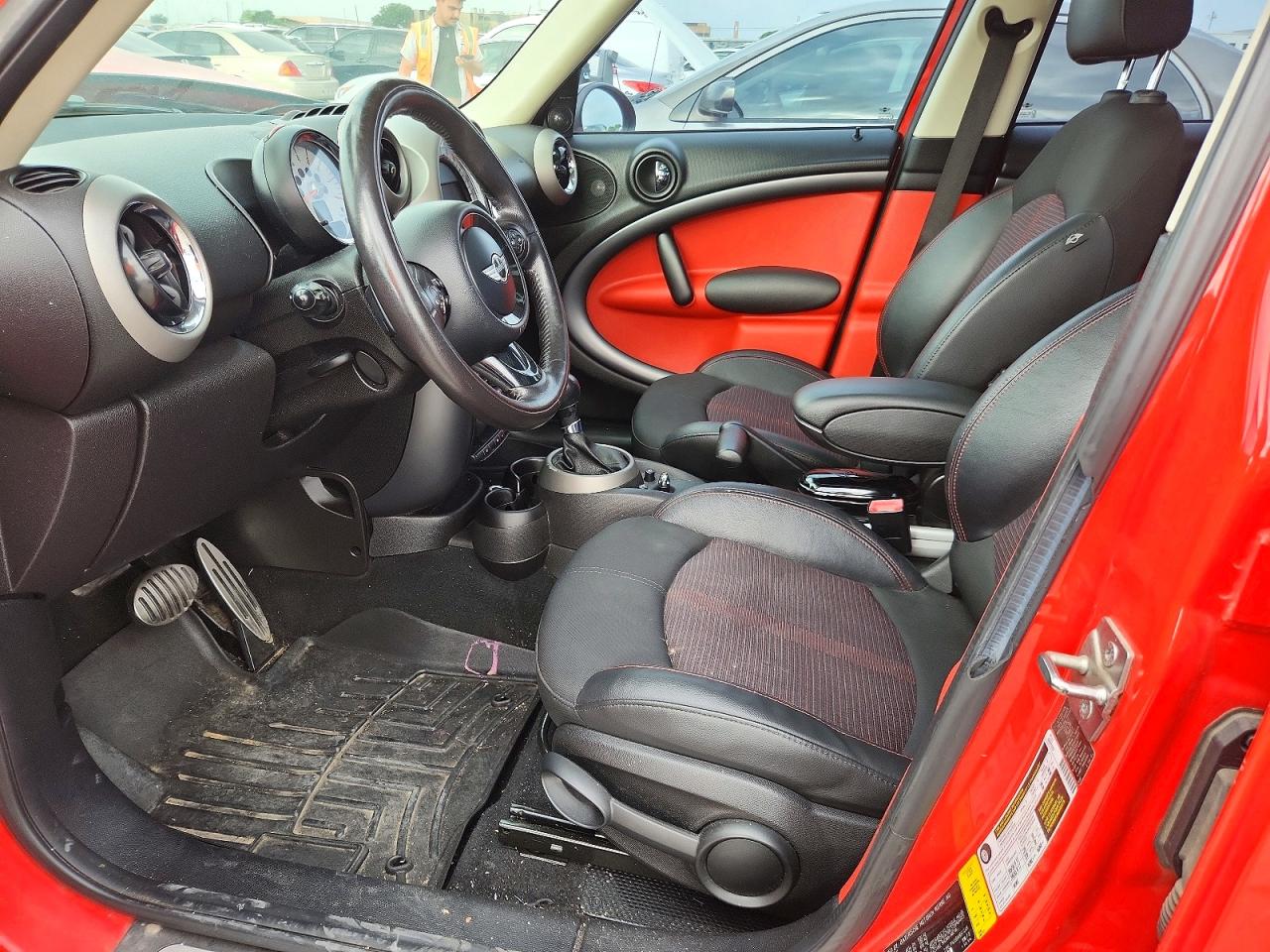 2012 MINI COOPER