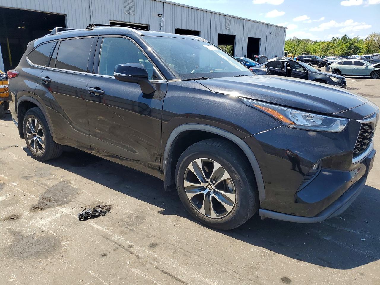 2020 TOYOTA HIGHLANDER