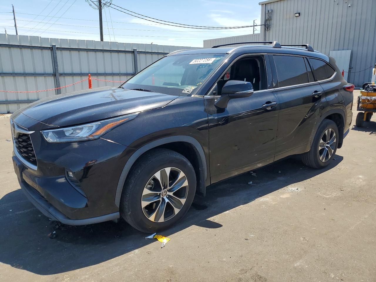 2020 TOYOTA HIGHLANDER