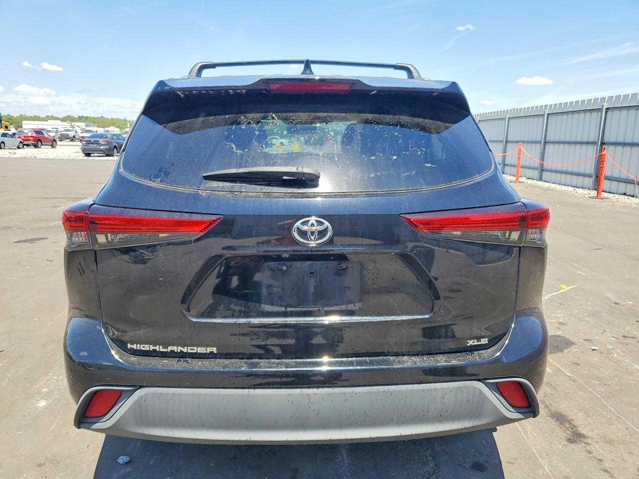 2020 TOYOTA HIGHLANDER