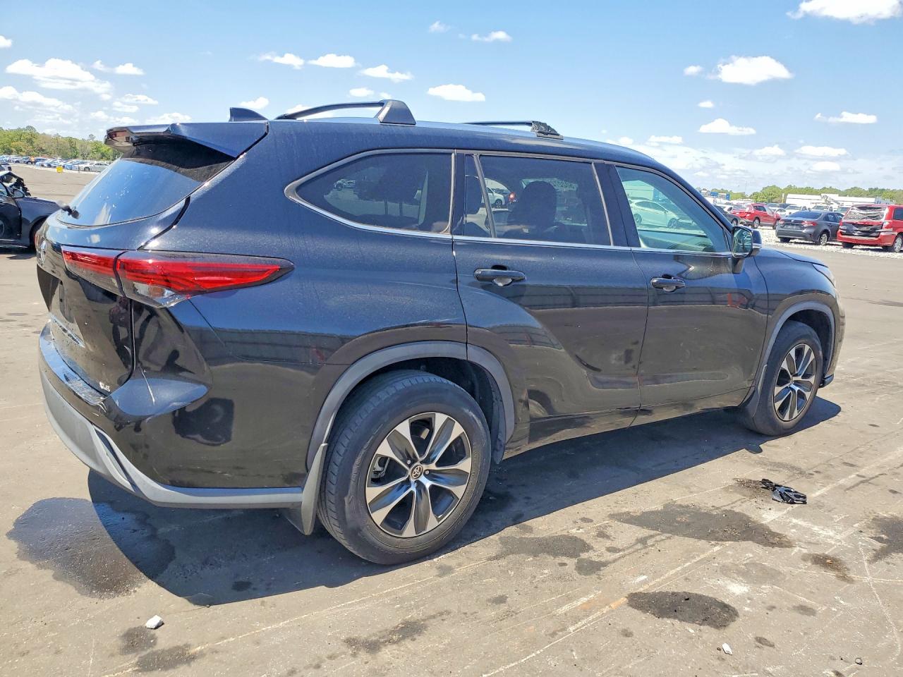 2020 TOYOTA HIGHLANDER
