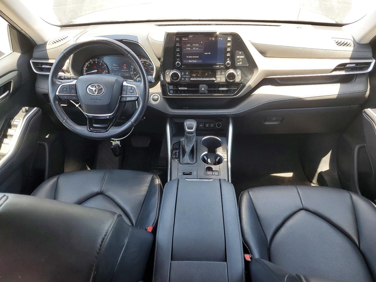 2020 TOYOTA HIGHLANDER