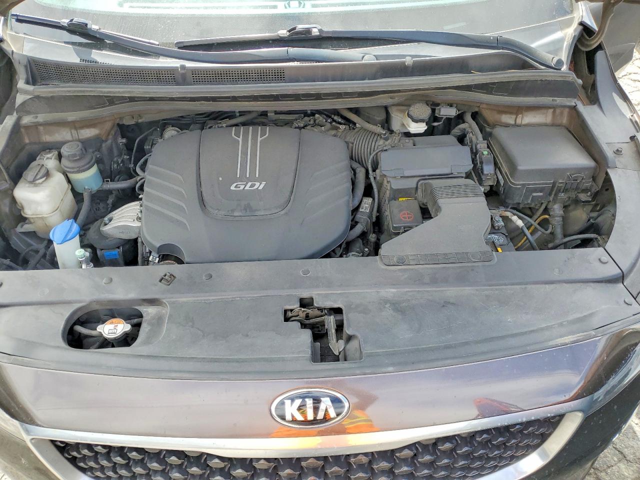 2016 KIA SEDONA