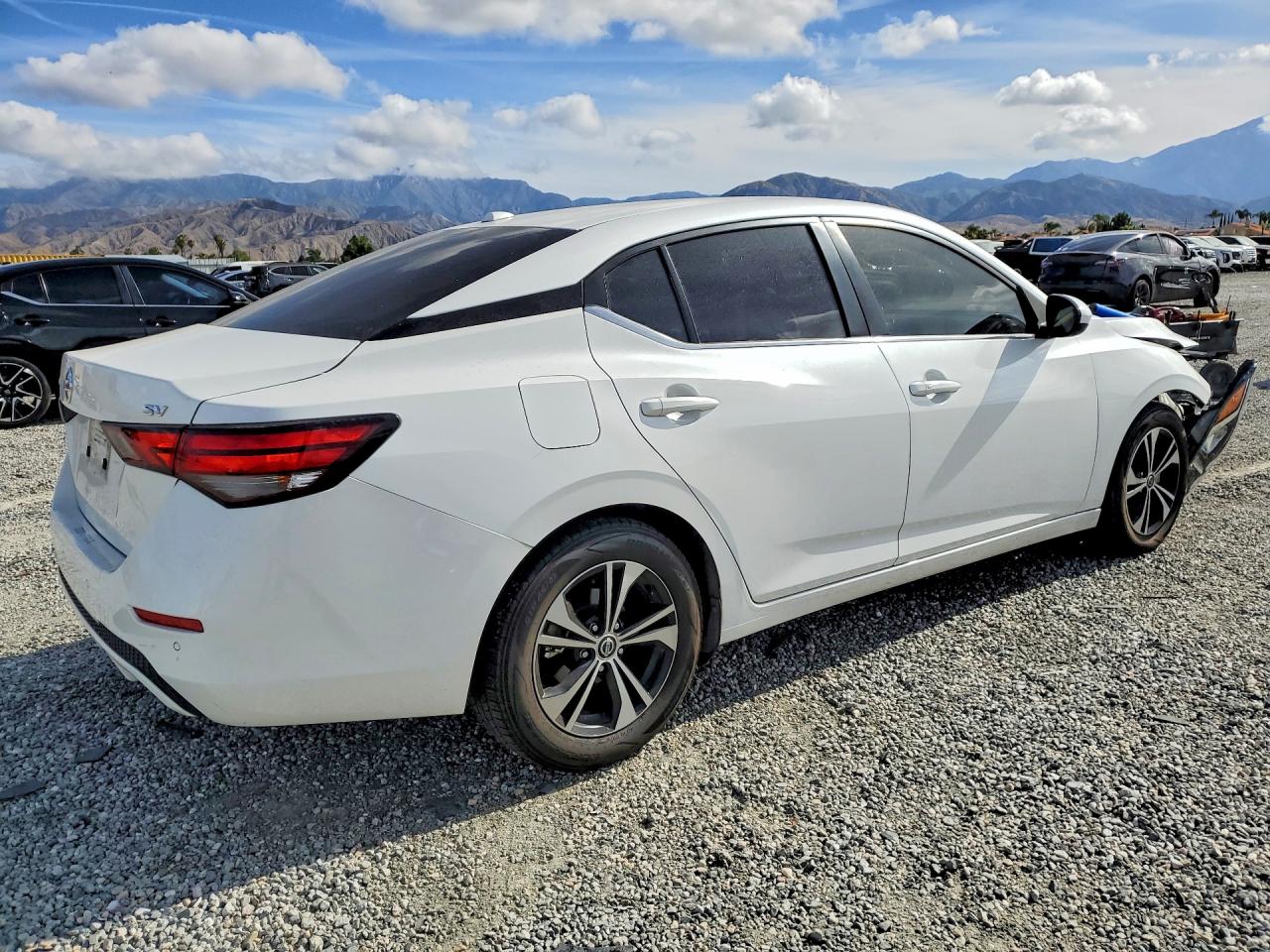 2023 NISSAN SENTRA