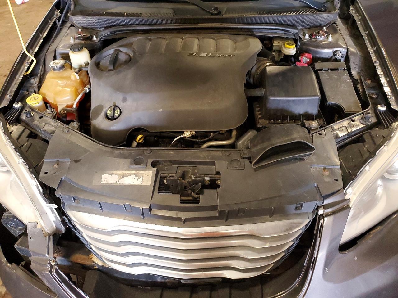 2014 CHRYSLER 200