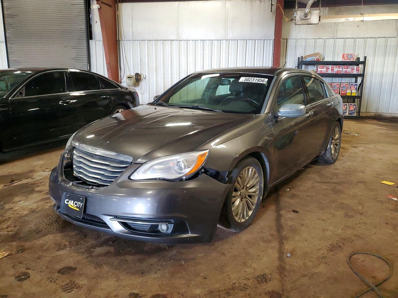 2014 CHRYSLER 200