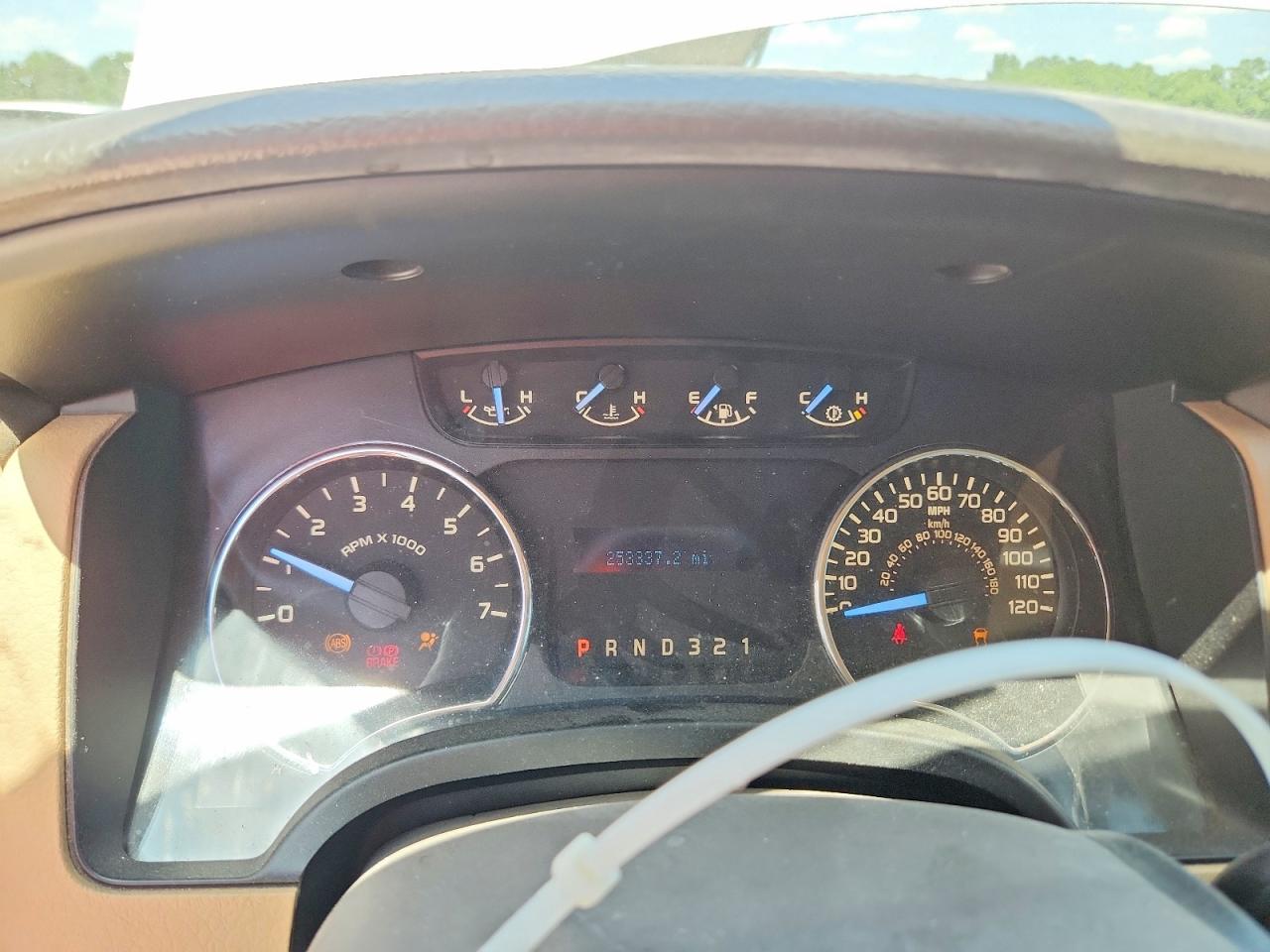 2012 FORD F150