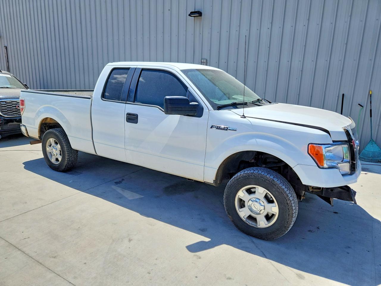 2012 FORD F150