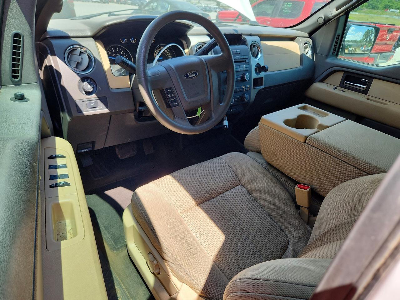2012 FORD F150