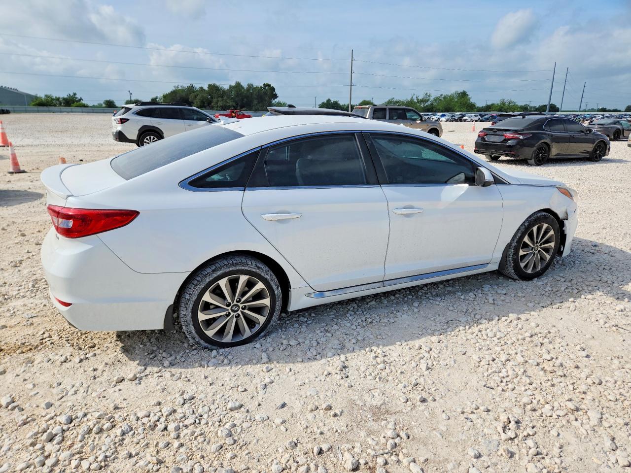 2015 HYUNDAI SONATA