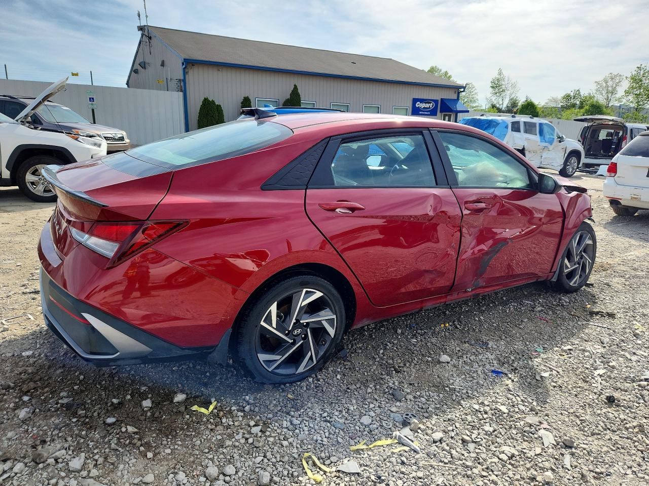 2025 HYUNDAI ELANTRA