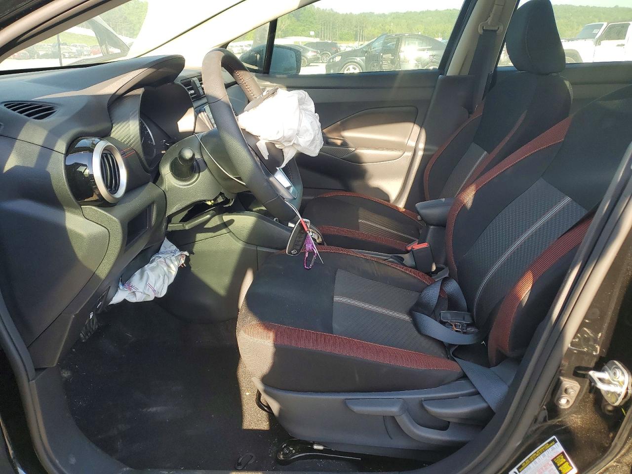 2025 NISSAN VERSA