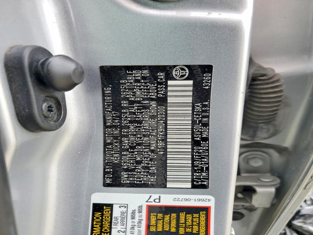 2017 TOYOTA CAMRY