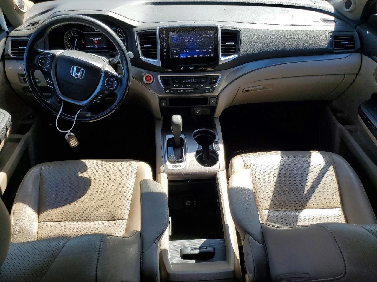 2017 HONDA RIDGELINE