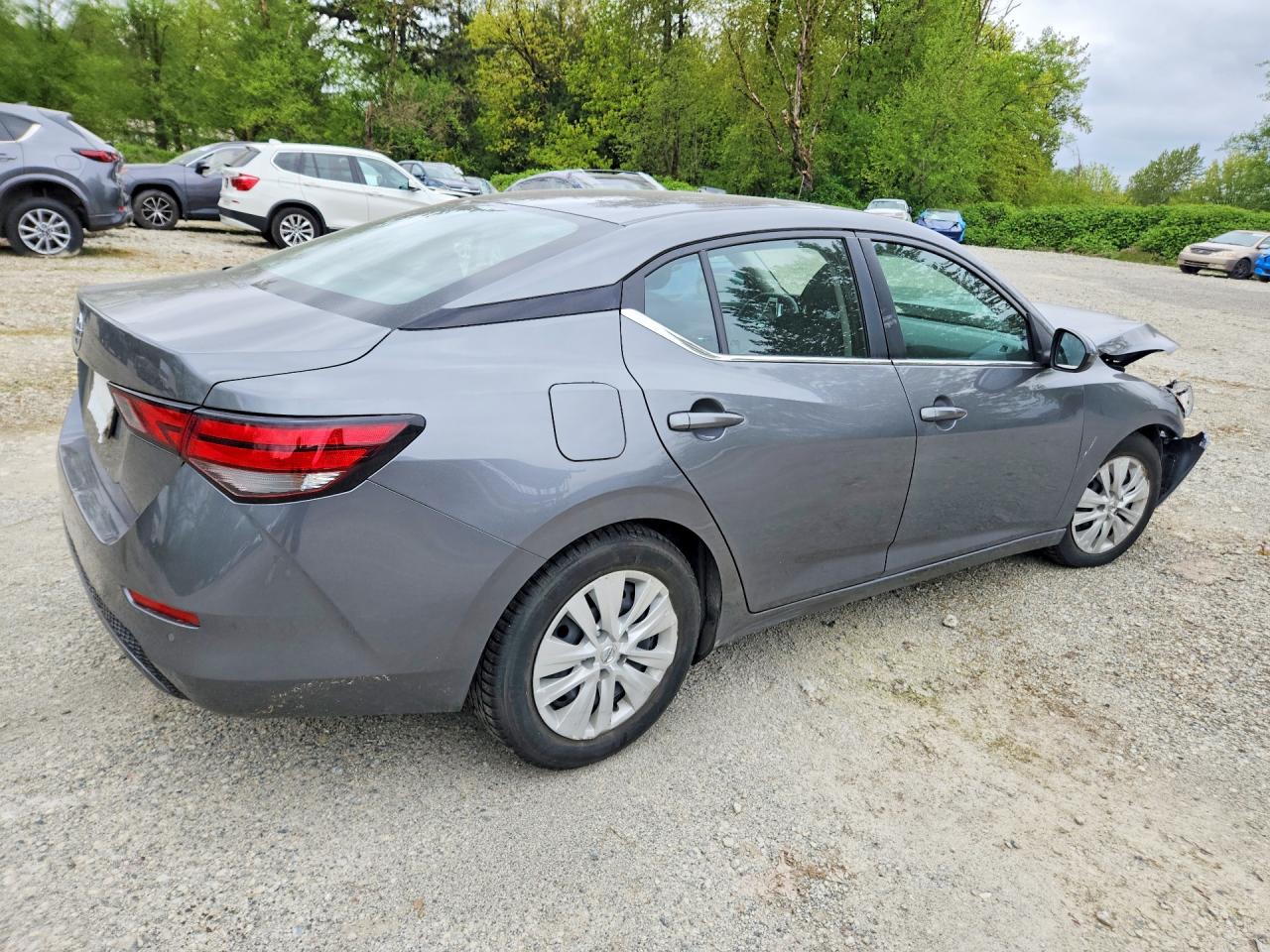 2022 NISSAN SENTRA