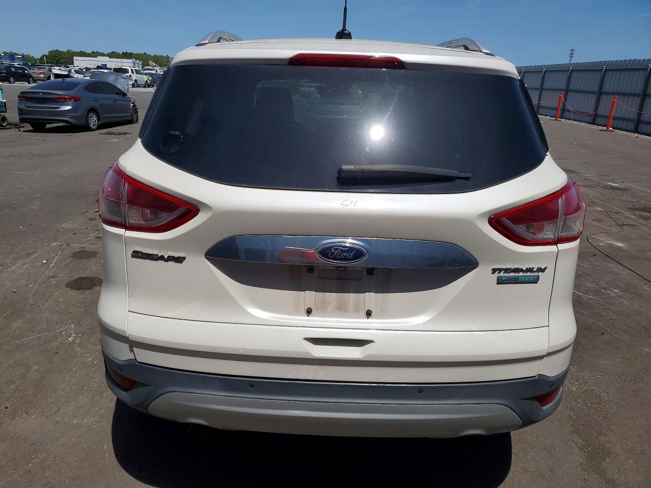 2016 FORD ESCAPE