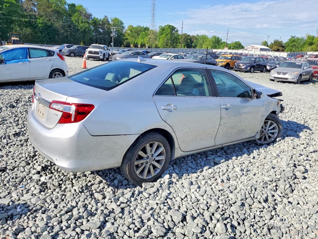 2012 TOYOTA CAMRY