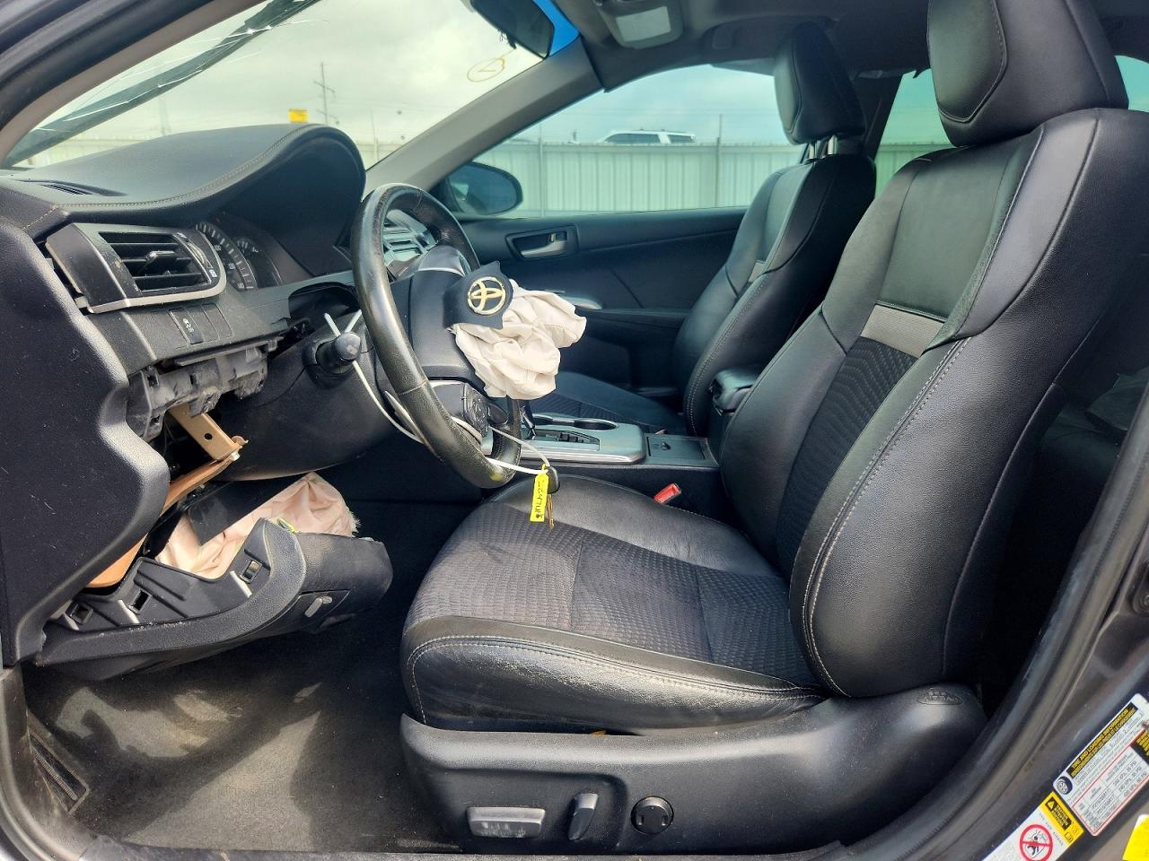 2012 TOYOTA CAMRY