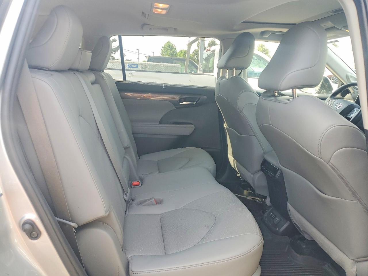 2020 TOYOTA HIGHLANDER