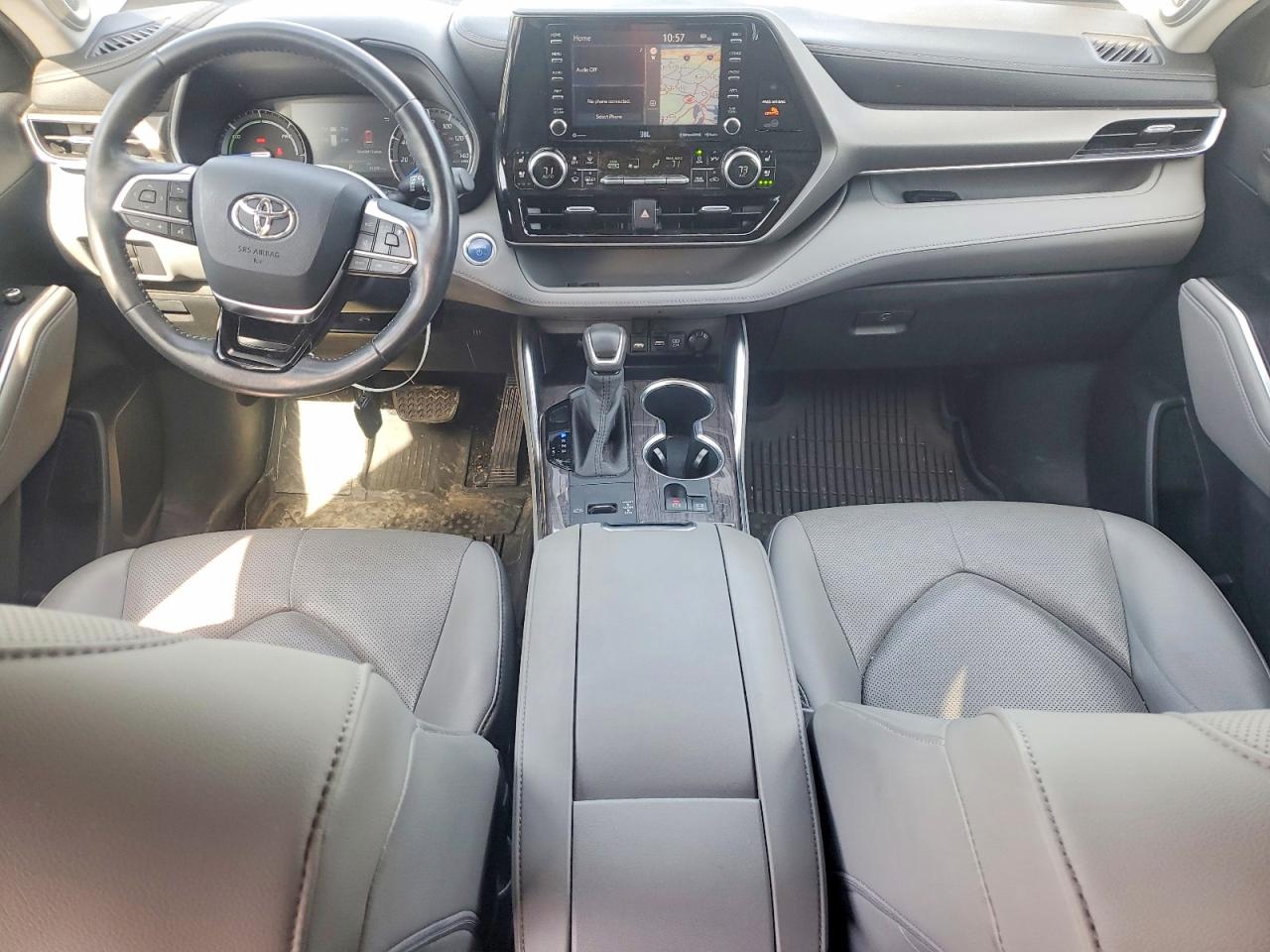 2020 TOYOTA HIGHLANDER