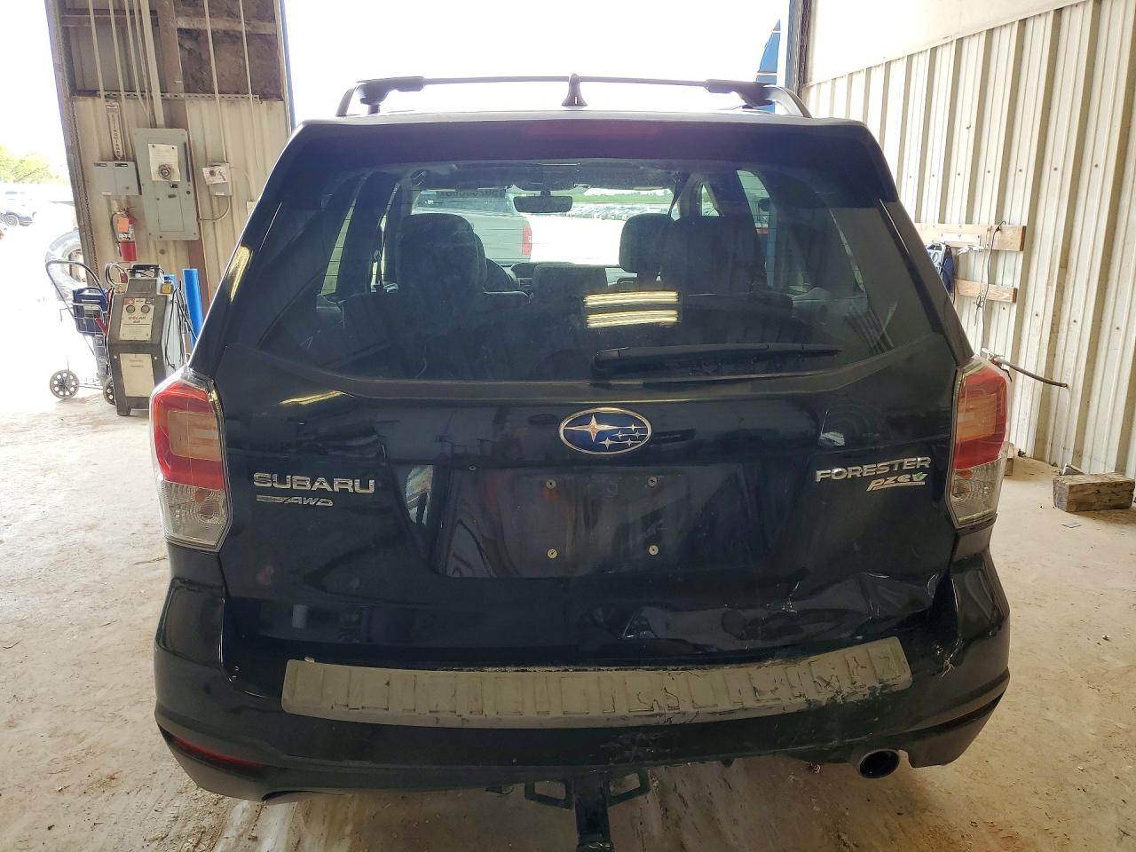 2017 SUBARU FORESTER