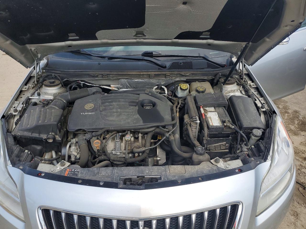 2013 BUICK REGAL