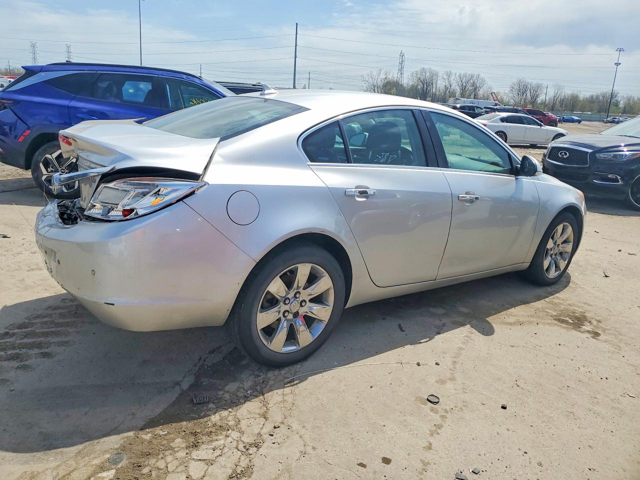 2013 BUICK REGAL