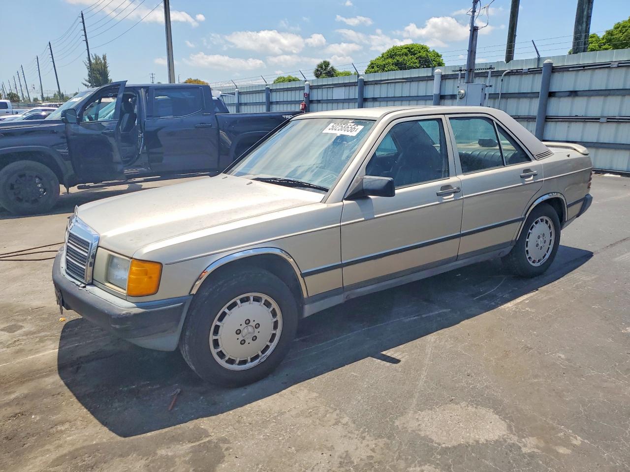 1988 MERCEDES BENZ 190-CLASS