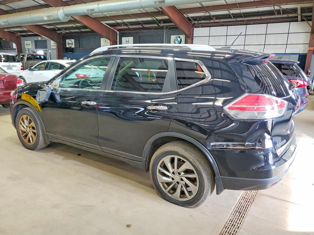 2014 NISSAN ROGUE