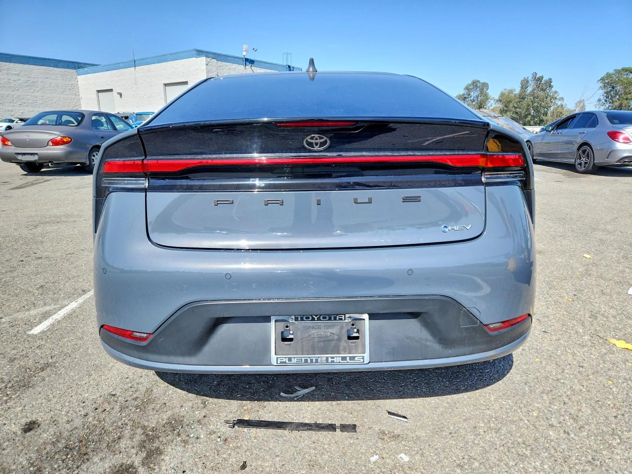 2024 TOYOTA PRIUS