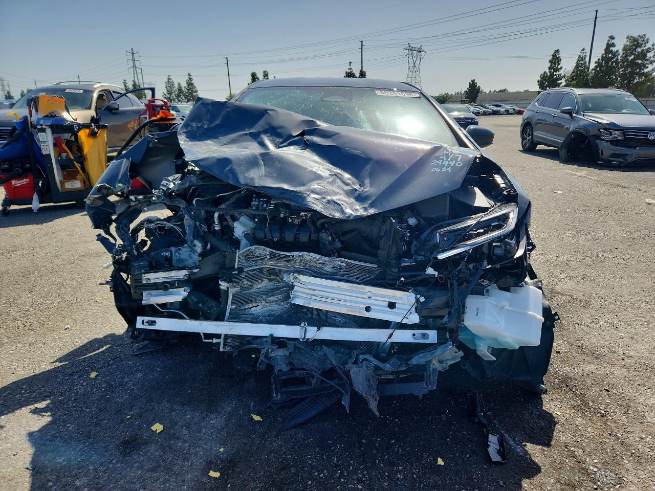 2024 TOYOTA PRIUS