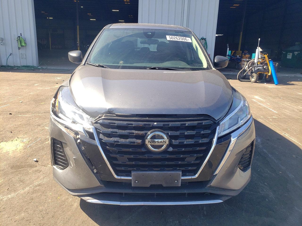 2021 NISSAN KICKS