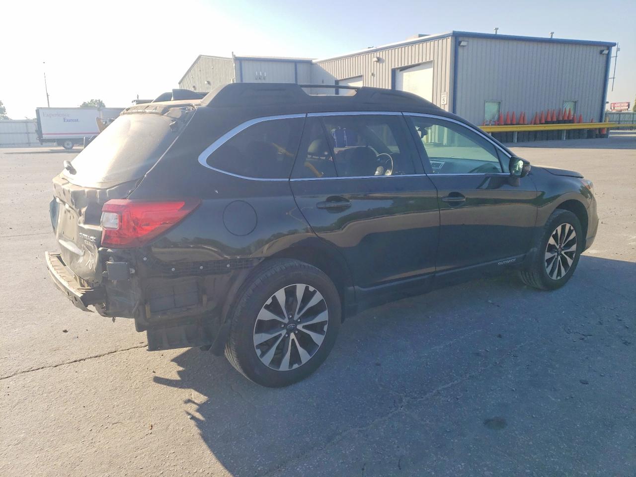 2017 SUBARU OUTBACK