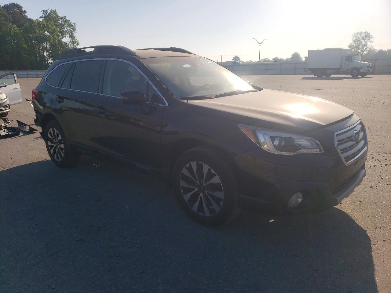 2017 SUBARU OUTBACK